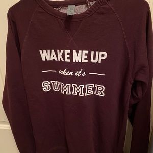 Long sleeve graphic tee